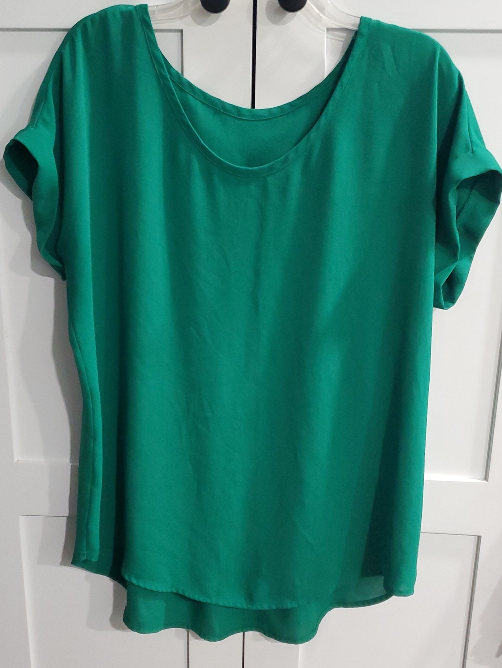 Everyday Scoop Neck Short Sleeve Tee in Emerald